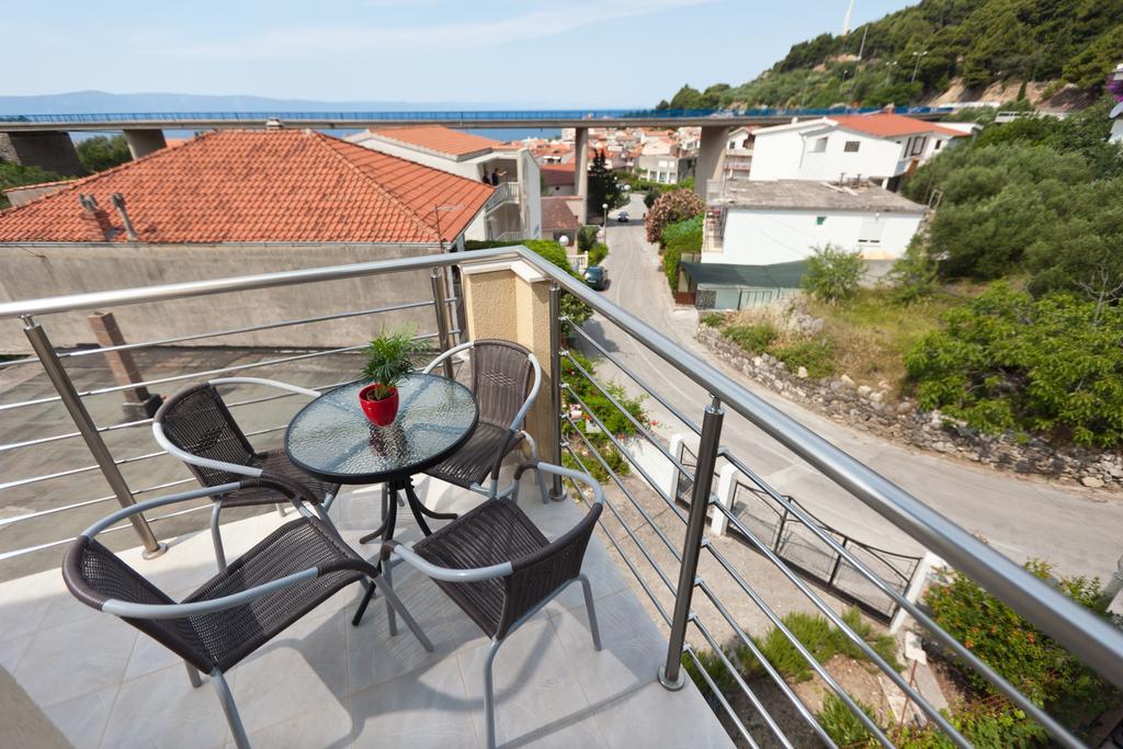 Apartments Alma Podgora Eksteriør billede