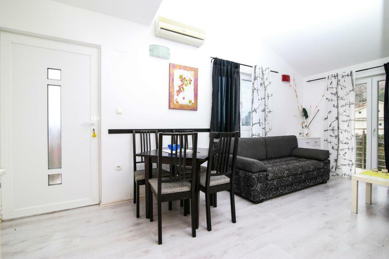 Apartments Alma Podgora Eksteriør billede