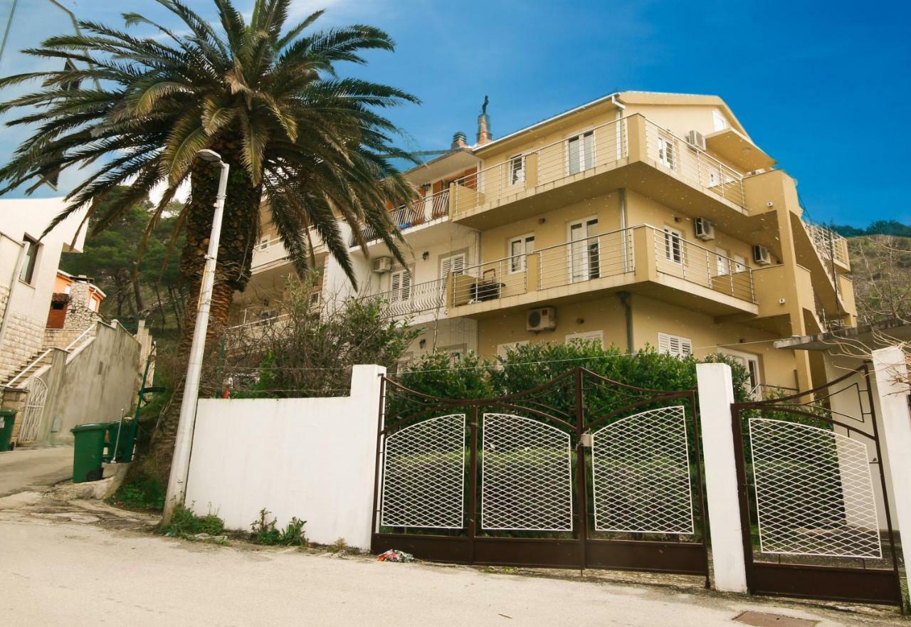 Apartments Alma Podgora Eksteriør billede