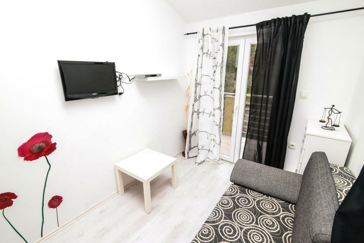 Apartments Alma Podgora Eksteriør billede